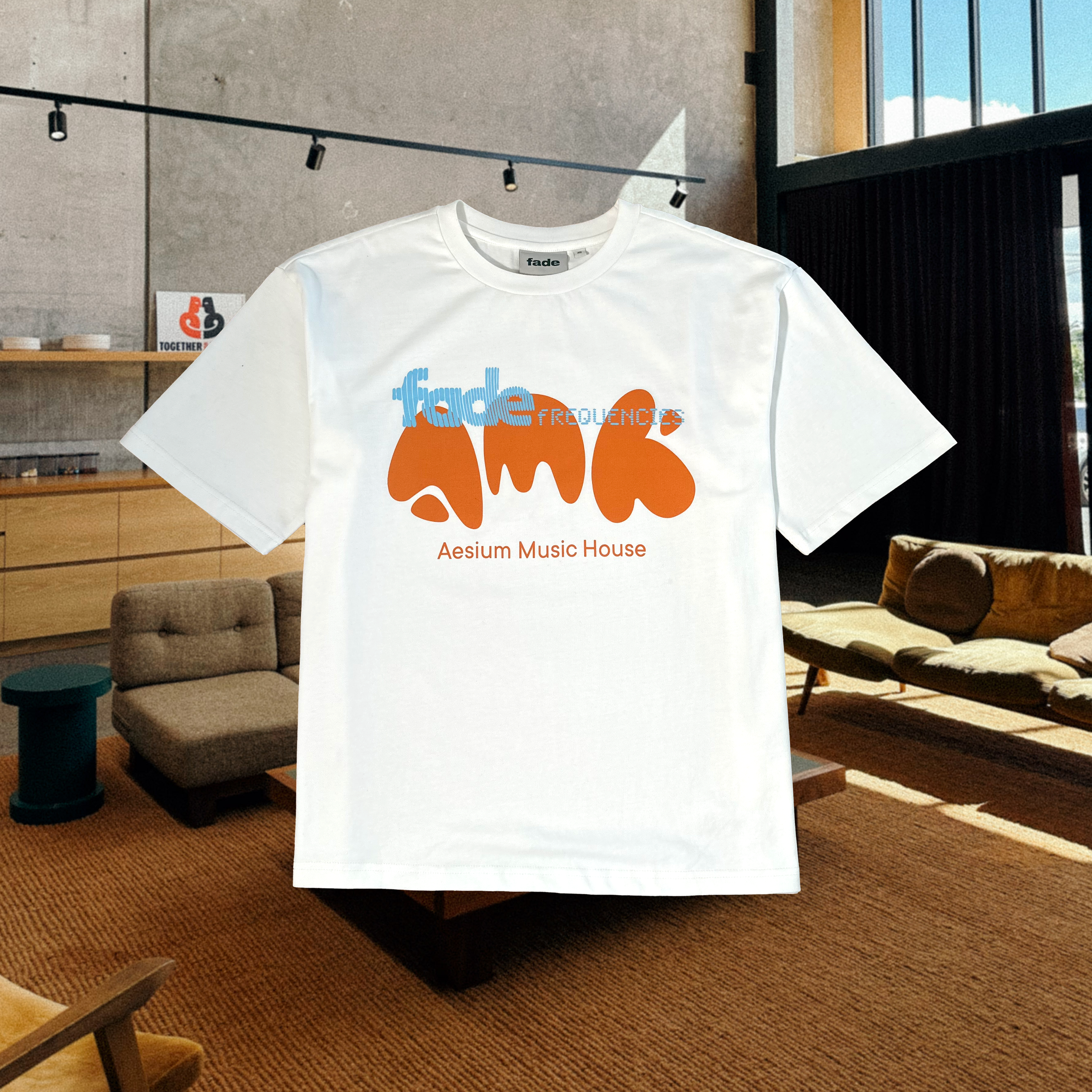 GOA 亜熱帯 フェザー グラフィック Tシャツ Y2K アーカイブ GOA 亜熱帯 フェザー グラフィック Tシャツ Y2K アーカイブ cotton
